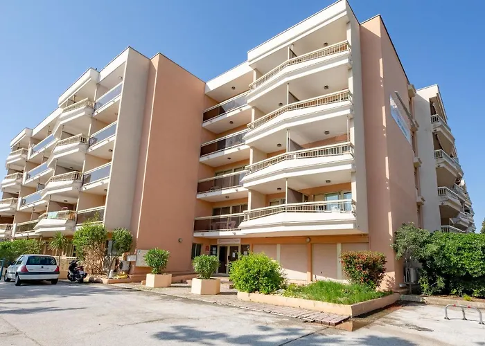 Les Platanes-1 By Interhome Sainte-Maxime