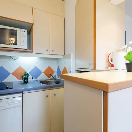 Appartamento Les Platanes-1 By Interhome *
