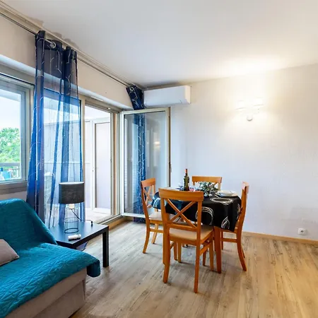 Appartamento Les Platanes-1 By Interhome
